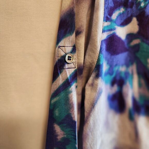 BCBG MAXAZRIA BLUE PURPLE GRAY TIE-DYE SHEER TOP SIZE XS LONG SLEEVE COLORFUL - Picture 8 of 9